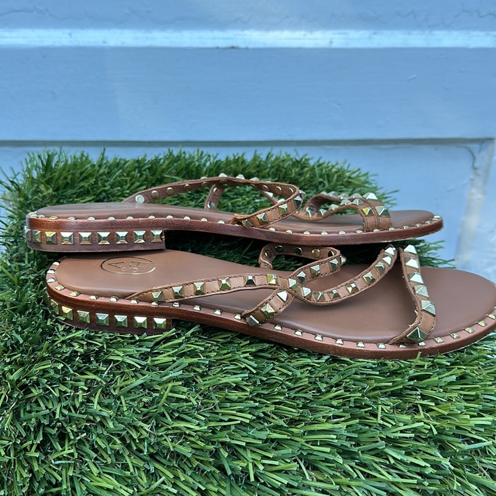 Ash gold studded tan flat sandals with leather soles - Picture 6 of 10